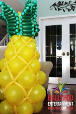 Balloon-Pineapple-2013
